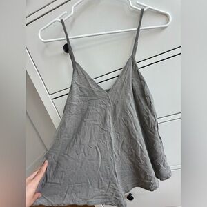 Gentle fawn flowy tank